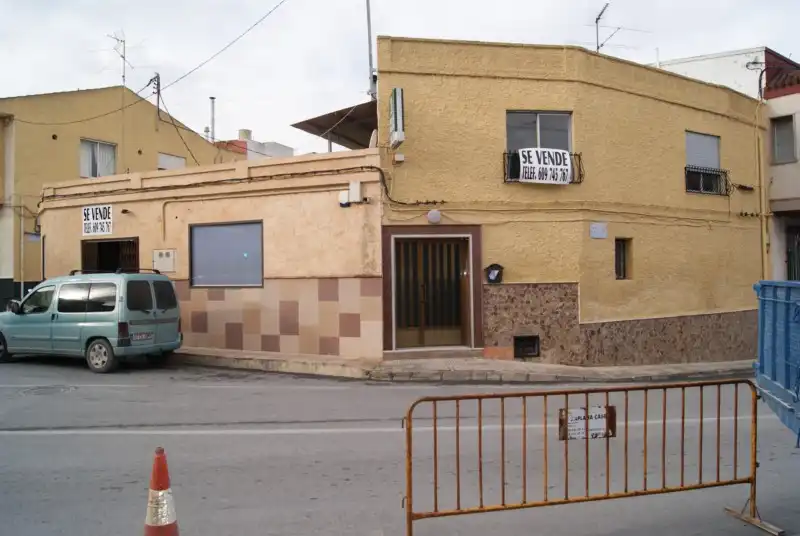Gewerbefläche zum Verkauf in Carrer Carmen 12