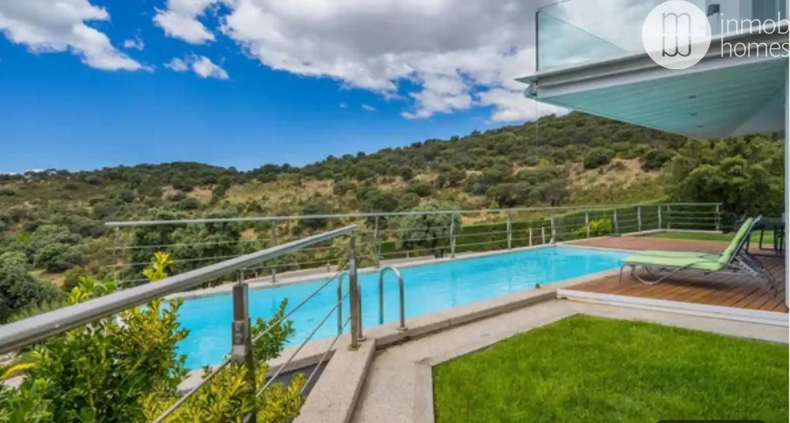 Piscina de Casa o chalet en venta en Las Rozas de Madrid con Aire acondicionado, Calefacción y Jardín privado