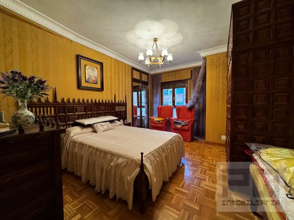 Schlafzimmer von Wohnung zum Verkauf in Ávila