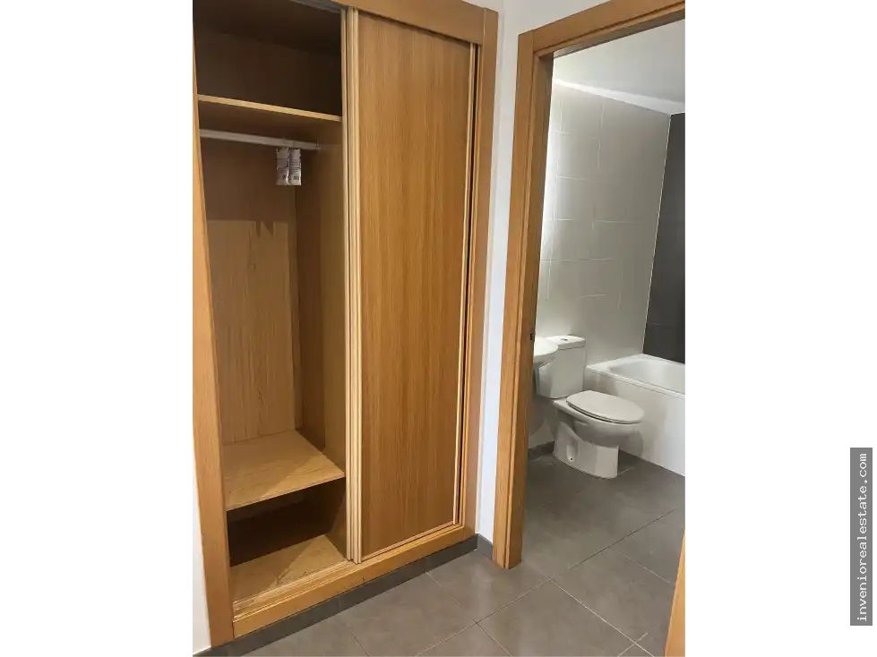 Bathroom of Flat for rent in Castellón de la Plana / Castelló de la Plana  with Furnished