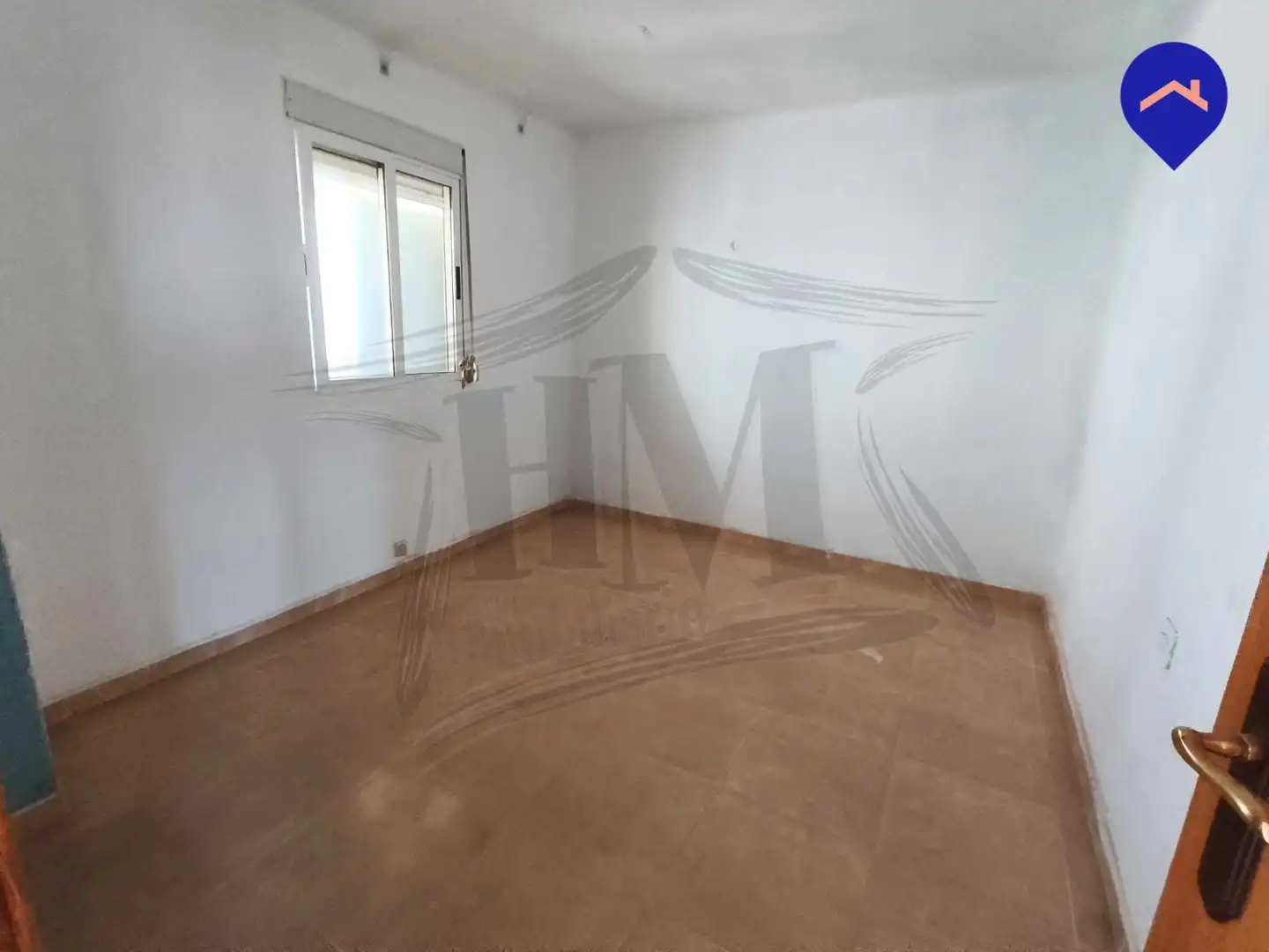 Wohnung zum Verkauf in Valencia mit Heizung, Terrasse und Alarm