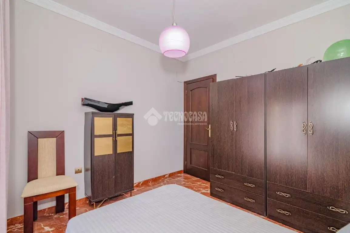 Bedroom of Flat for sale in Lucena  with Air Conditioner