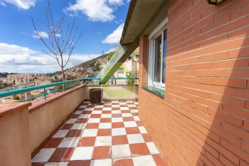 Terrassa de Àtic en venda en Granada