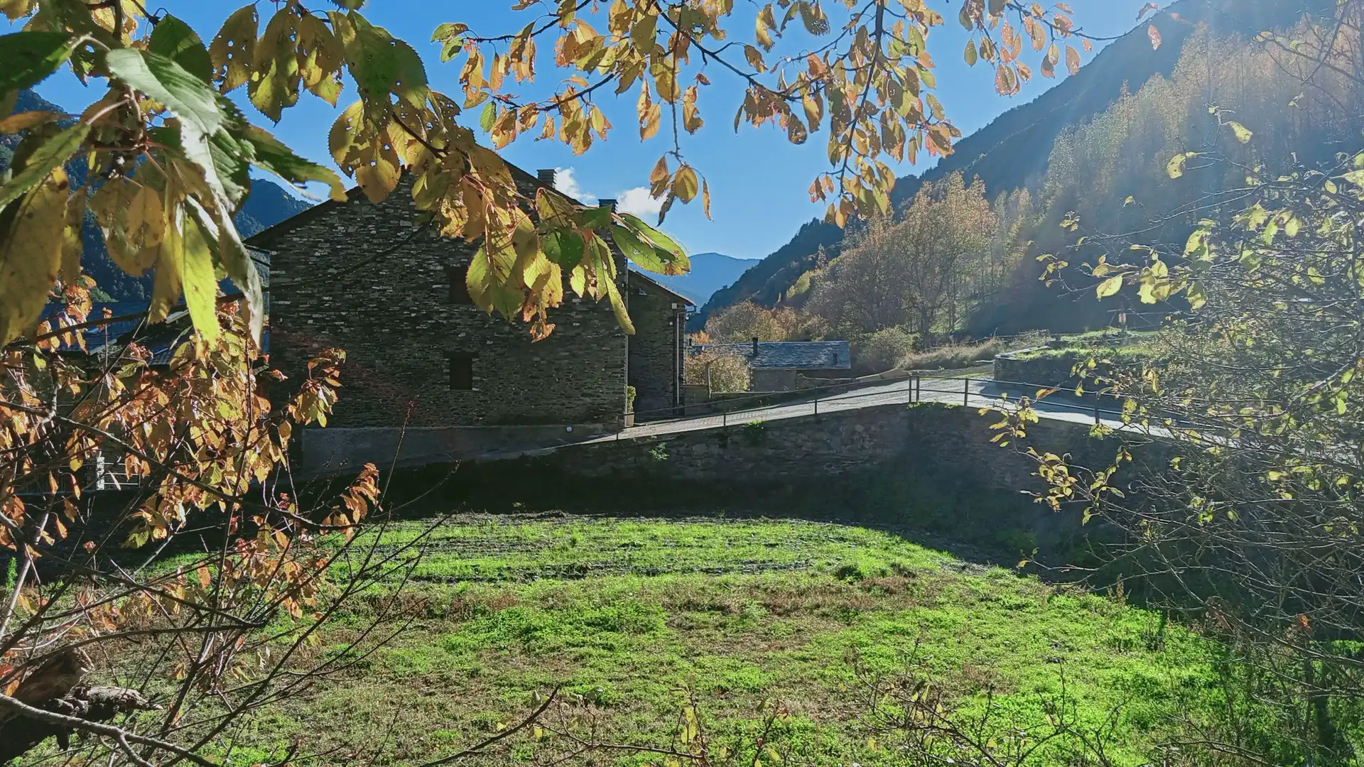 Vista exterior de Residencial en venta en Alins