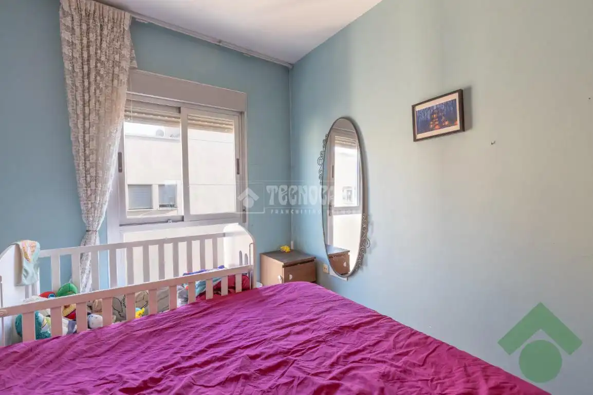 Habitación de Piso en venta en Granada con Aire acondicionado, Parquet y Terraza