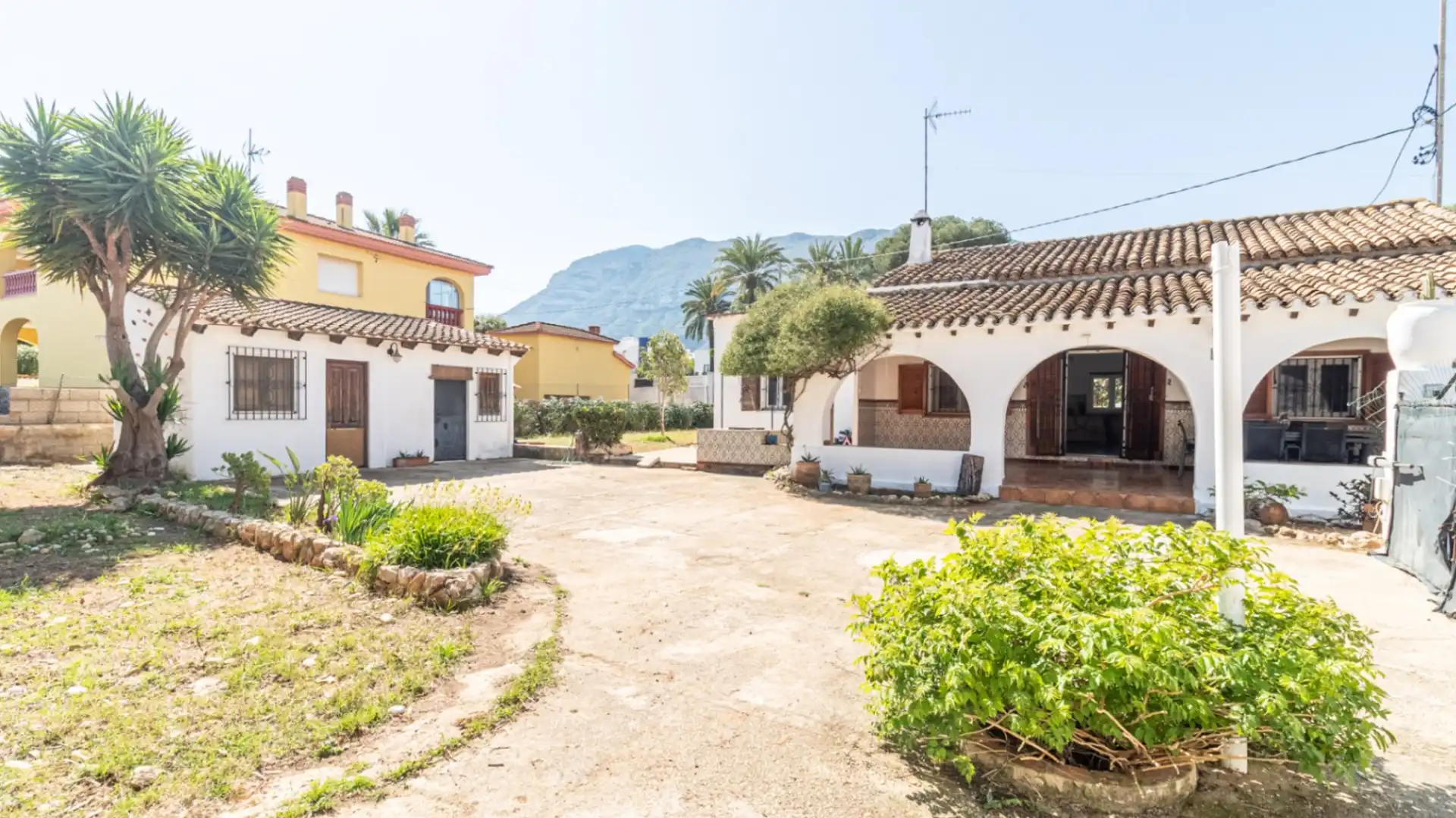 Vista exterior de Casa o chalet en venta en Dénia con Jardín privado, Terraza y Trastero
