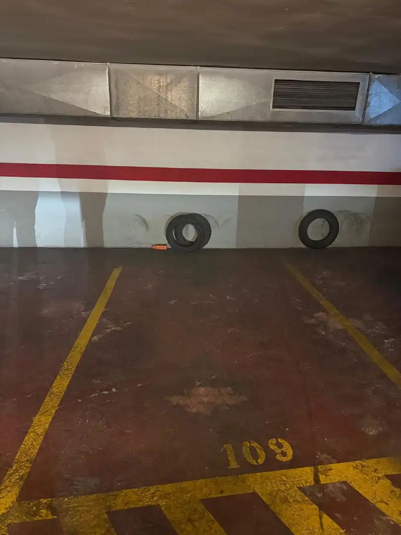 Einzelparkplatz zur Miete in Carrer de la Muntanya 25, imagen 3