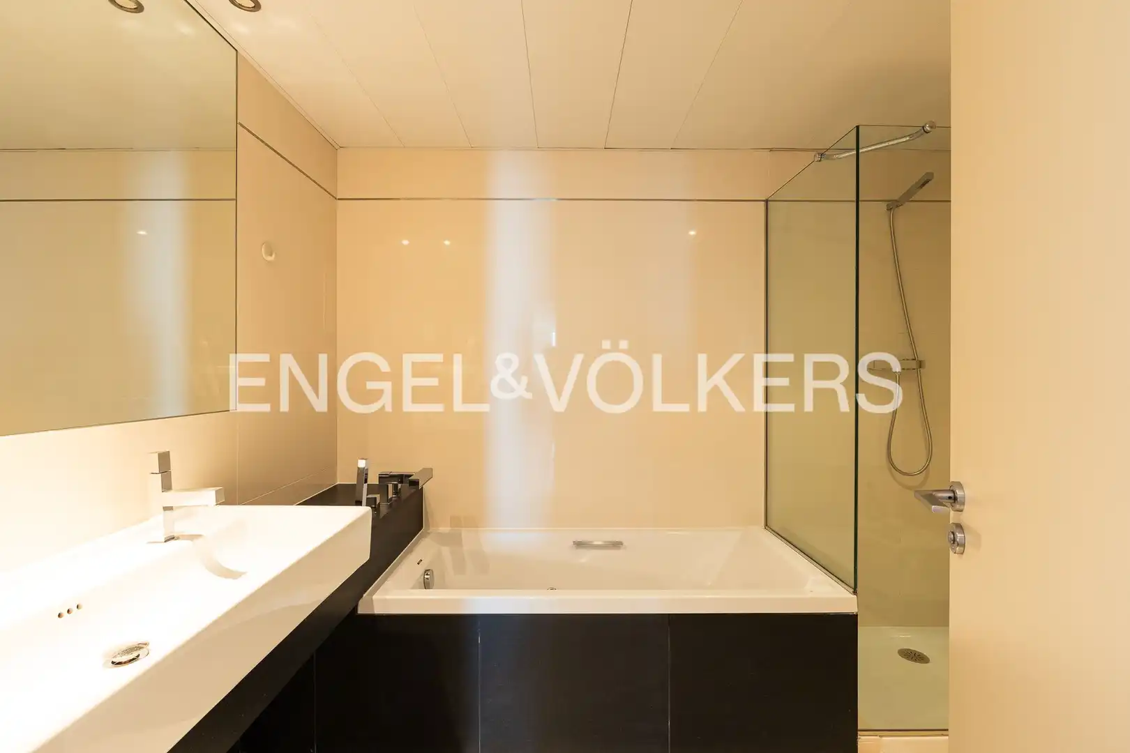 Attic for rent in Diagonal Mar i el Front Marítim del Poblenou