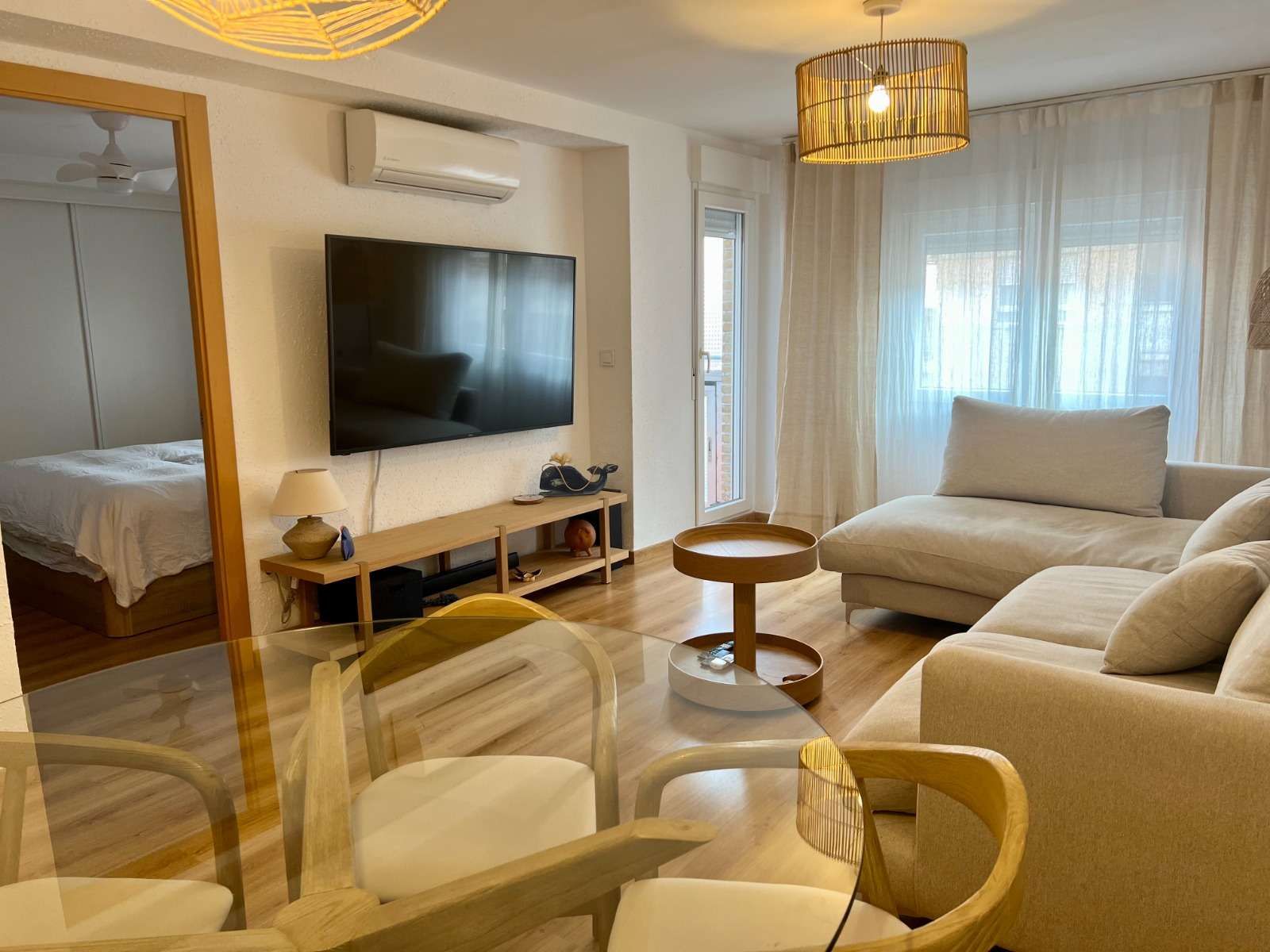 Living room of Apartment to share in  Valencia Capital  with Air Conditioner, Heating and Terrace