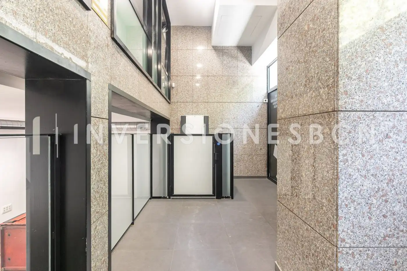 Local comercial de lloguer a Carrer Calabria, imagen 11