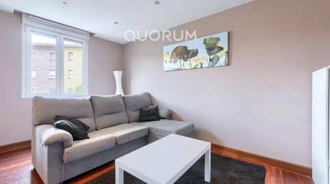 Foto 3 de Piso en venta en San Miguel, Basauri