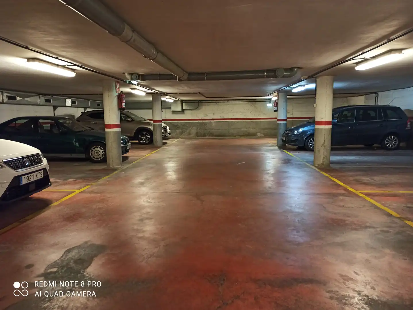 Einzelparkplatz zum Verkauf in Nucli Antic