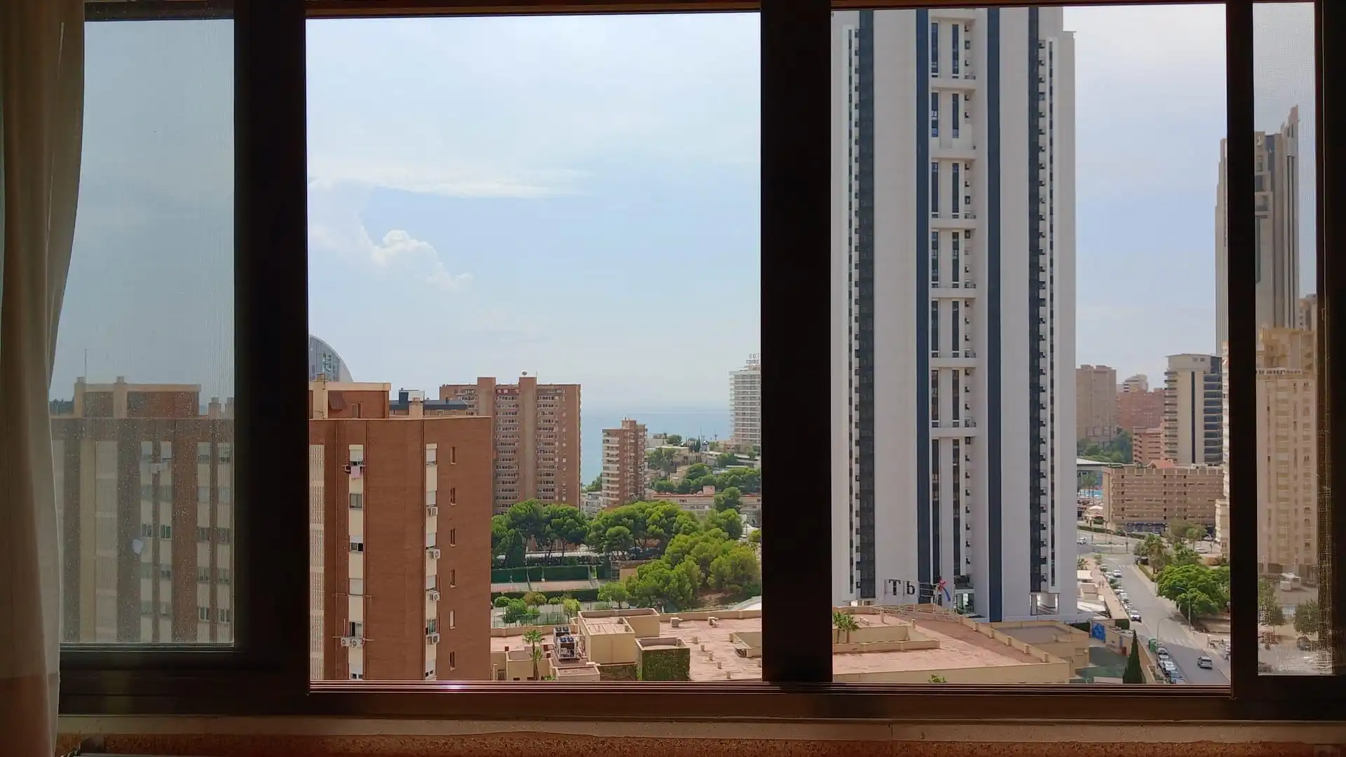 Habitación de Piso en venta en Benidorm con Aire acondicionado, Calefacción y Jardín privado