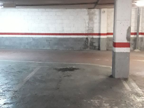 Parking of Garage to rent in  Huesca Capital  with Alarm