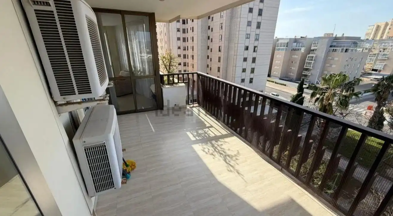 Apartament amb terrassa en venda a La Curva, imagen 6