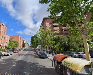 Vista exterior de Planta baixa en venda en  Madrid Capital