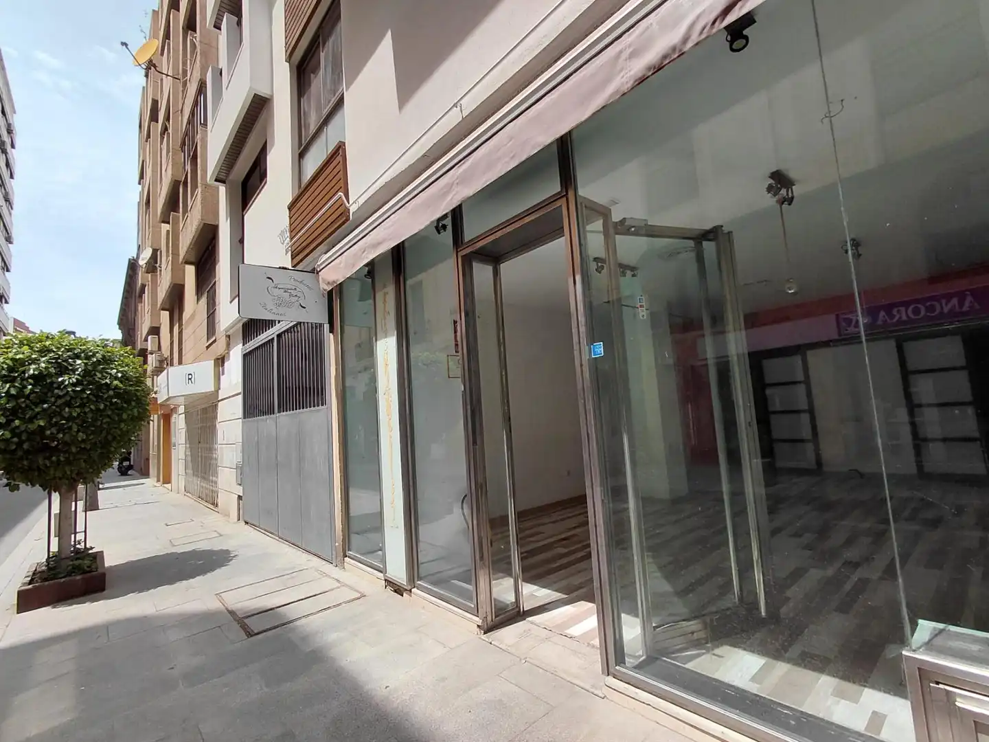 Local comercial en alquiler en Calle General Segura, imagen 43
