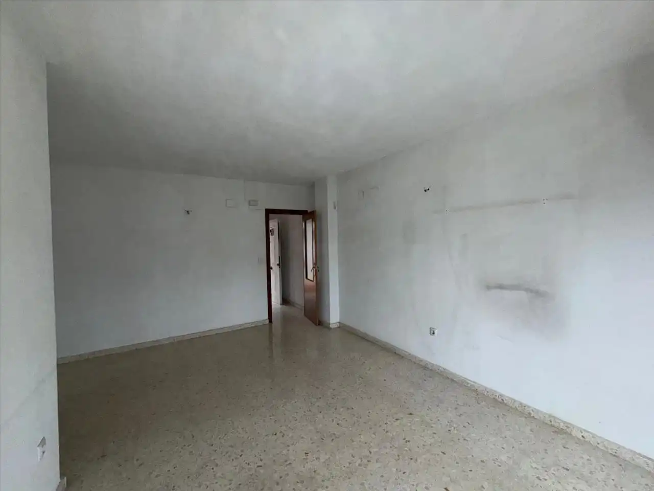 Flat for sale in Arcos de la Frontera  with Balcony