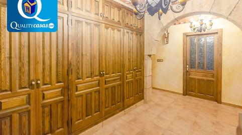 Chalet en venta en ElcheElx  Altabix, 6 dormitorios., imatge 5