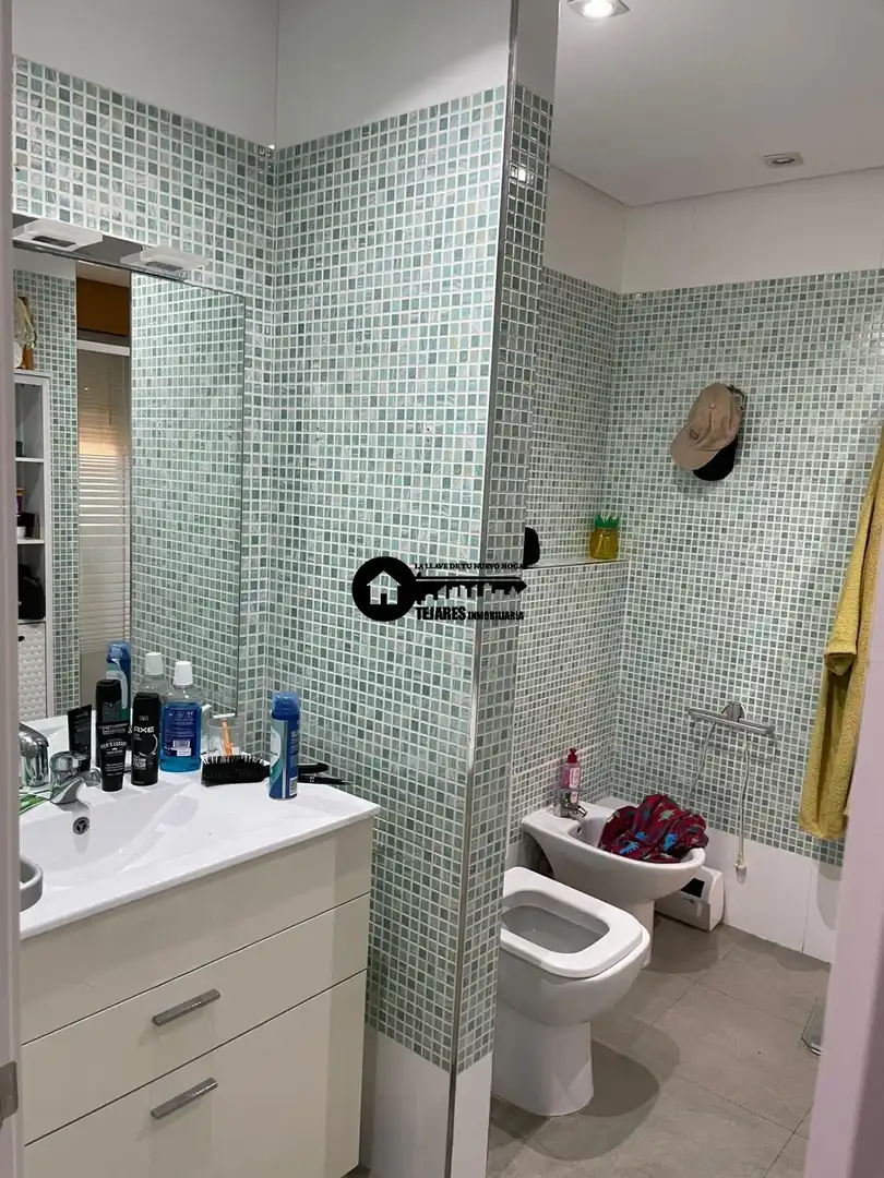 Baño de Casa adosada en venta en Albacete con Aire acondicionado, Calefacción y Jardín privado