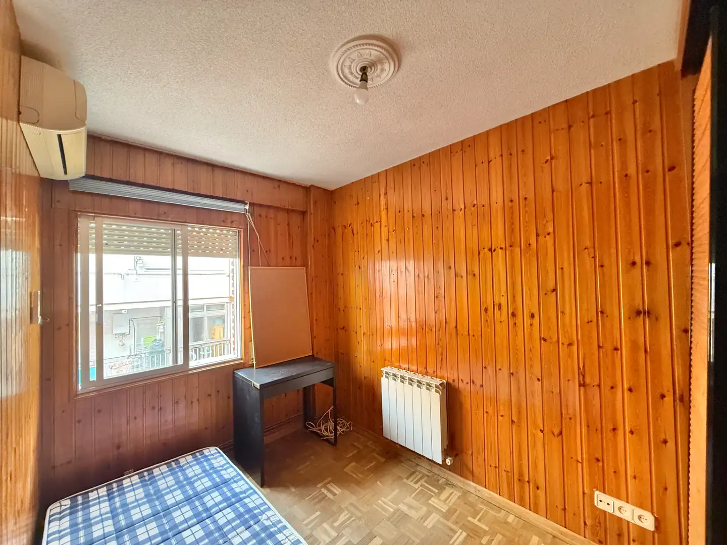 Habitación de Piso en venta en Alcorcón con Aire acondicionado, Calefacción y Parquet