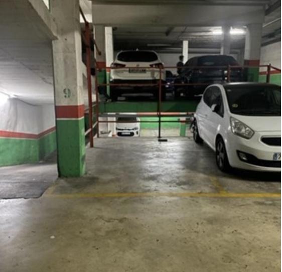 Photo 1 of Garage to rent in Carrer de Salvador Busquets, 25, Vallparadís - Antic Poble de Sant Pere, Barcelona