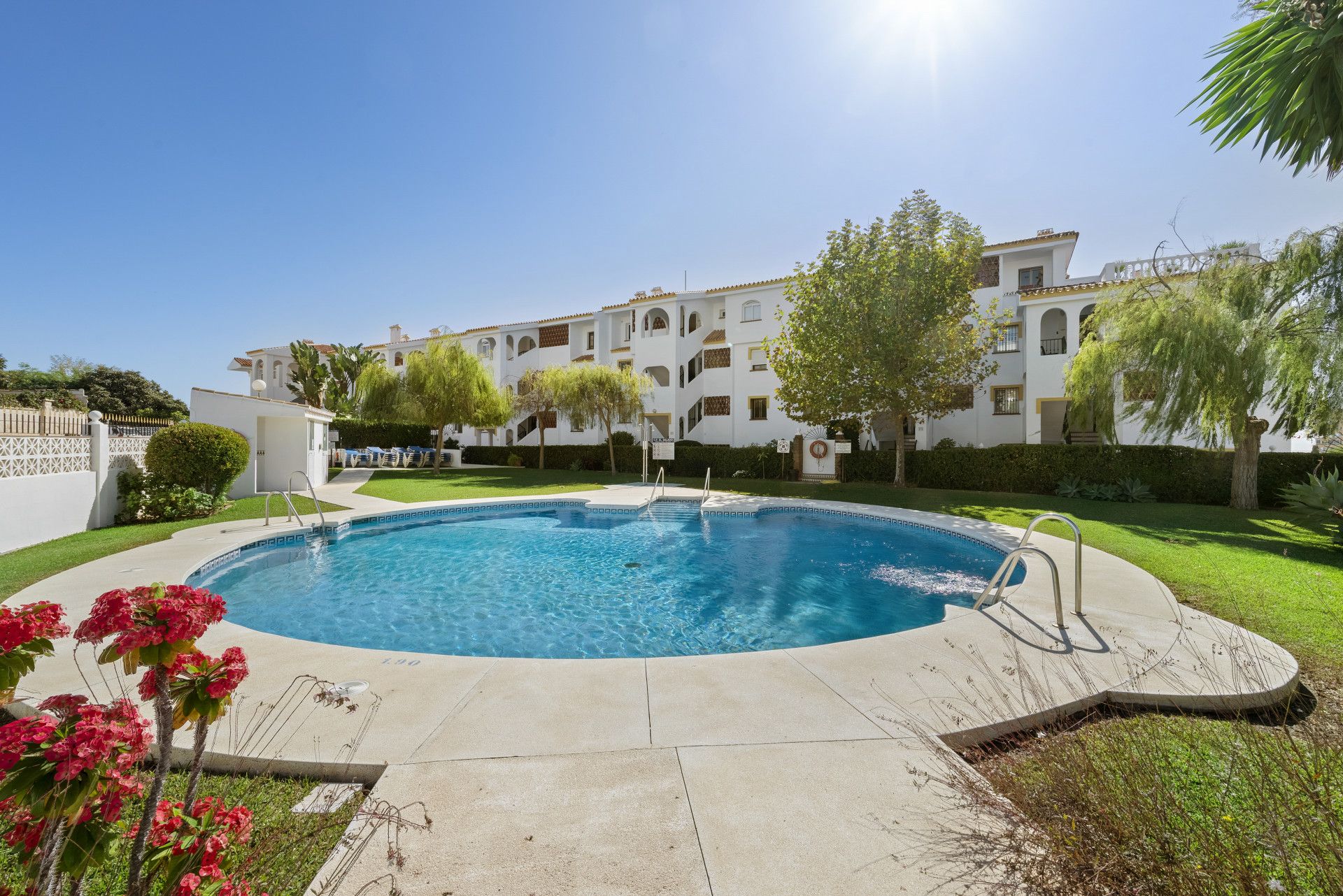 Piscina de Apartament en venda en Mijas amb Aire condicionat, Terrassa i Piscina