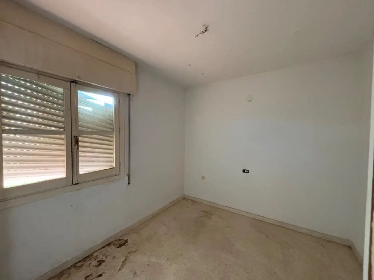 Casa aparellada en venda a Avenida de los Almendros, imagen 7