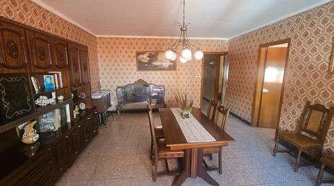 Gran casa de 460 m² con garaje, oficina y dos accesos en Rosselló, imagen 3