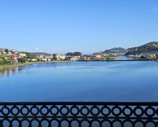 Vista exterior de Pis en venda en Viveiro amb Terrassa i Balcó