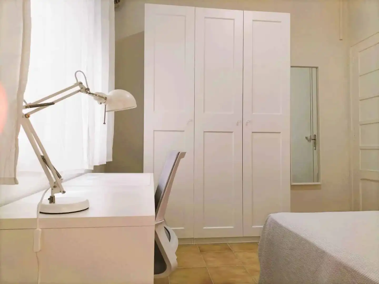 Habitación de Piso para compartir en L'Olivereta