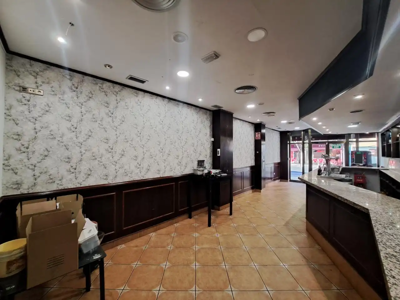 Local de alquiler en Zaragoza