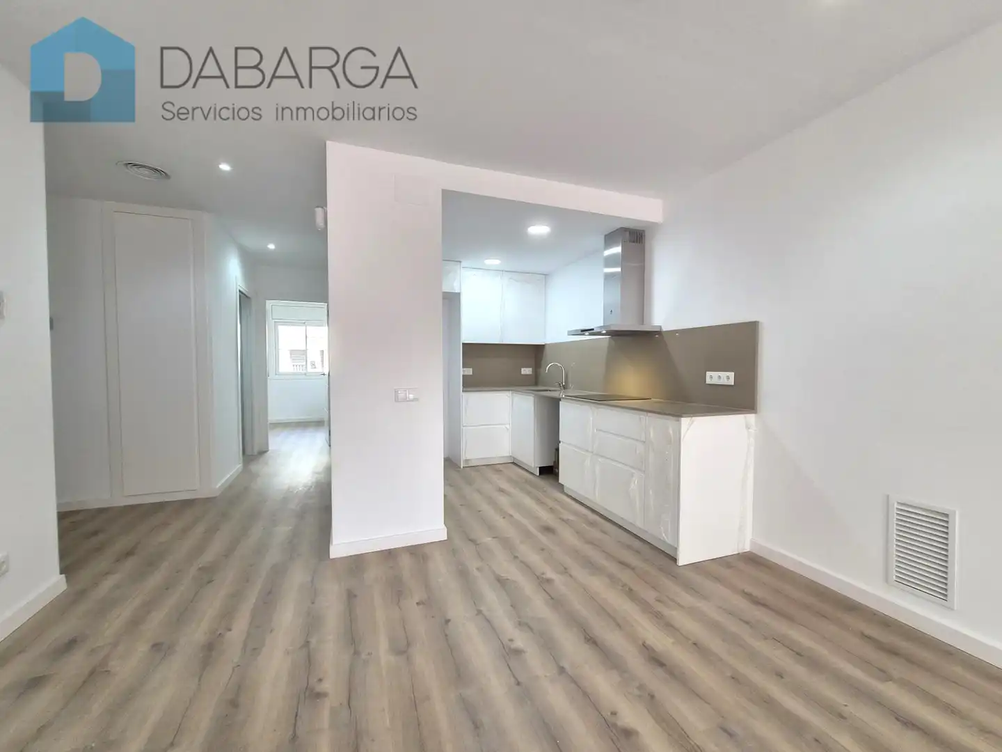 Außenansicht von Wohnung zum Verkauf in Ripollet mit Klimaanlage, Parkett und Terrasse