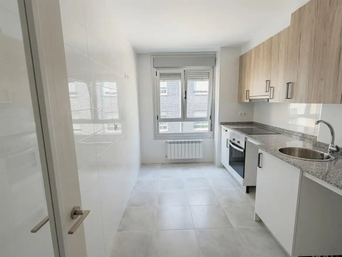 Cocina de Piso en venta en Siero con Calefacción