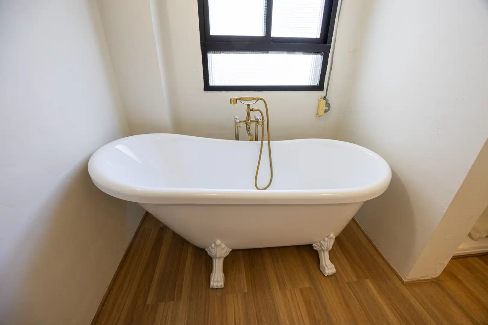 Baño de Casa o chalet en venta en El Puente del Arzobispo con Aire acondicionado, Calefacción y Jardín privado