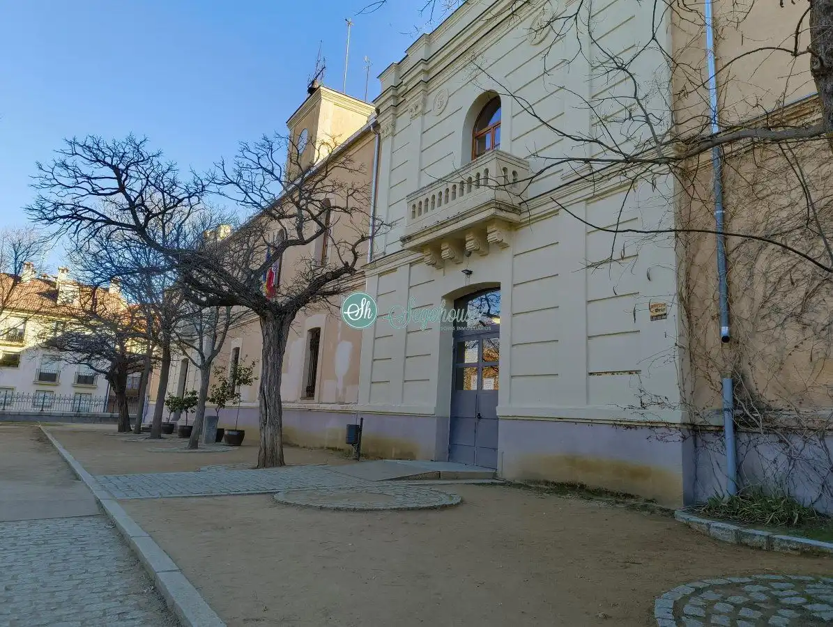 Exterior view of Flat for sale in Segovia  with Air Conditioner, Heating and Balcony