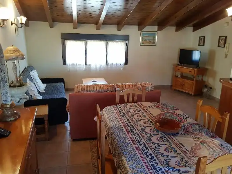 Living room of Flat for sale in Jerte  with Heating, Private garden and Furnished