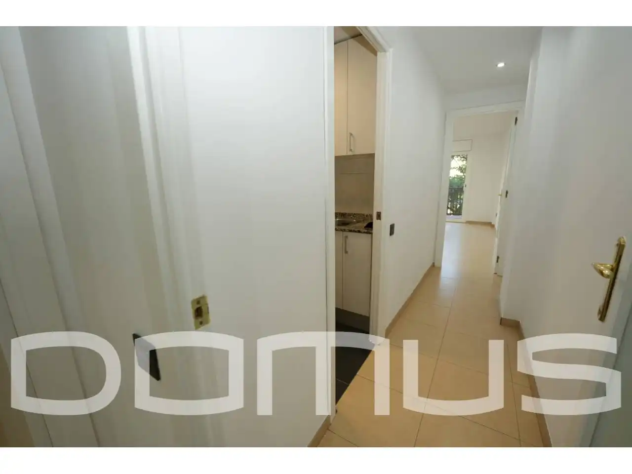 Piso con terraza en venta en Vinyets - Molí Vell, imagen 12