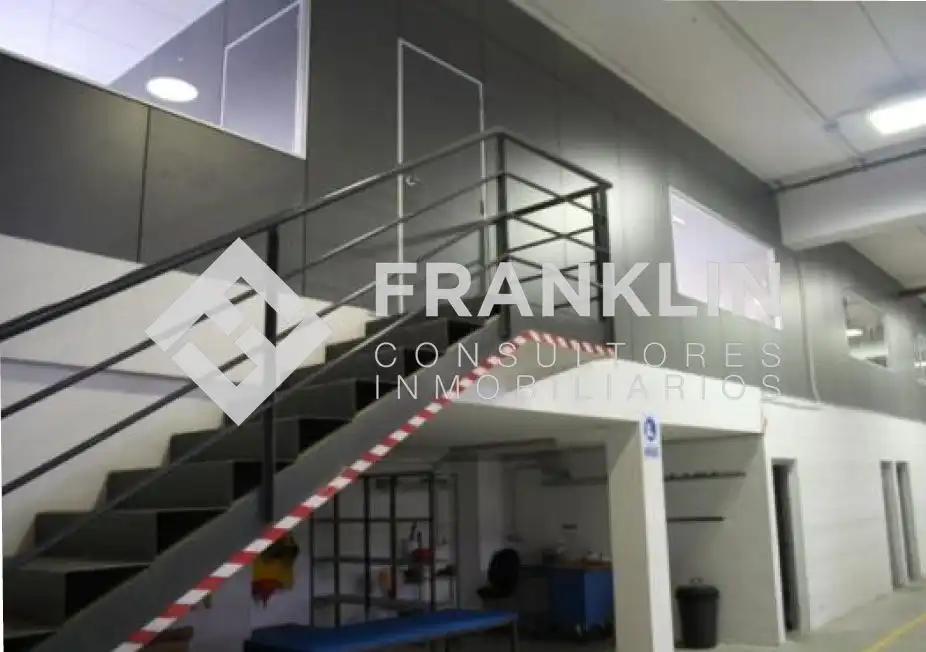 Nau industrial de lloguer a Carrer de la Física 2, imagen 21
