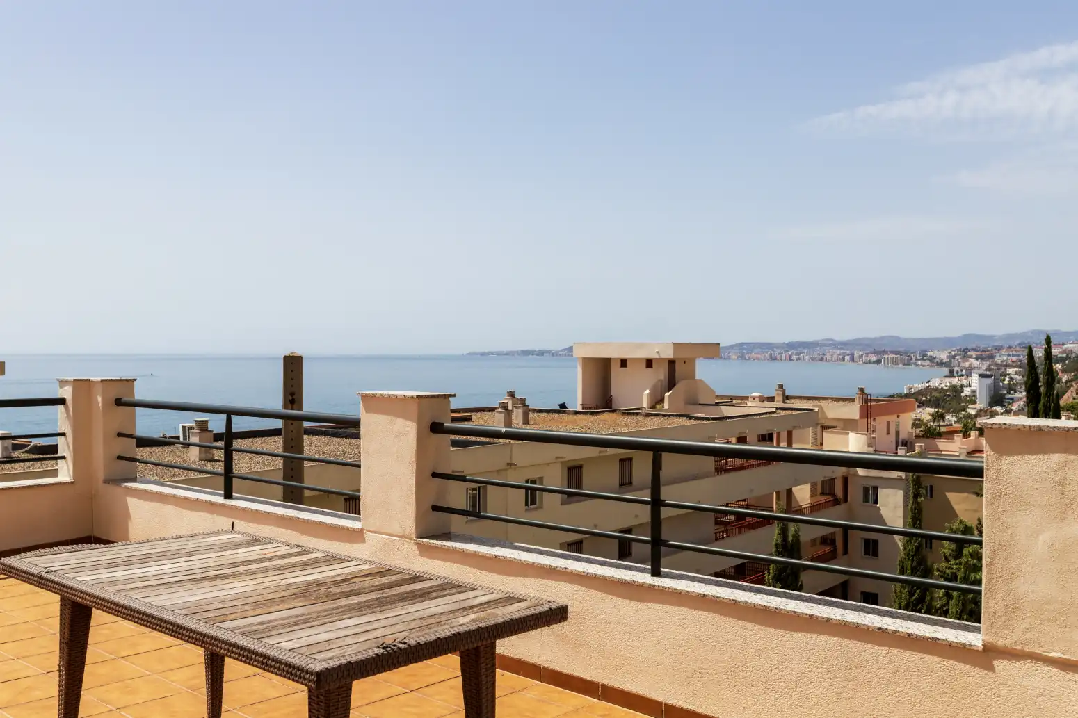 Terraza de Piso en venta en Benalmádena con Aire acondicionado, Calefacción y Jardín privado