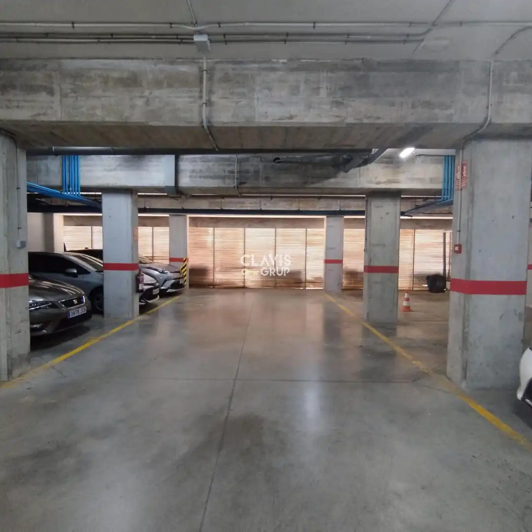 Individual con ascensor en venta en Nou Barris, imagen 6