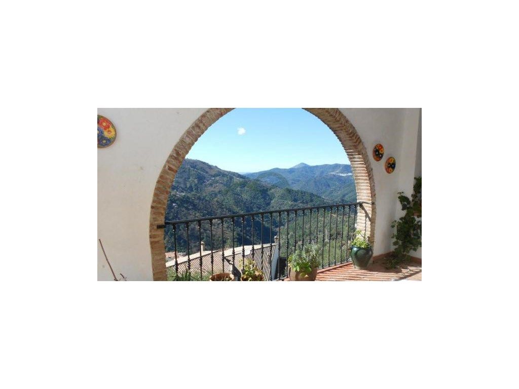 Balcony of Houses for sale in Jubrique