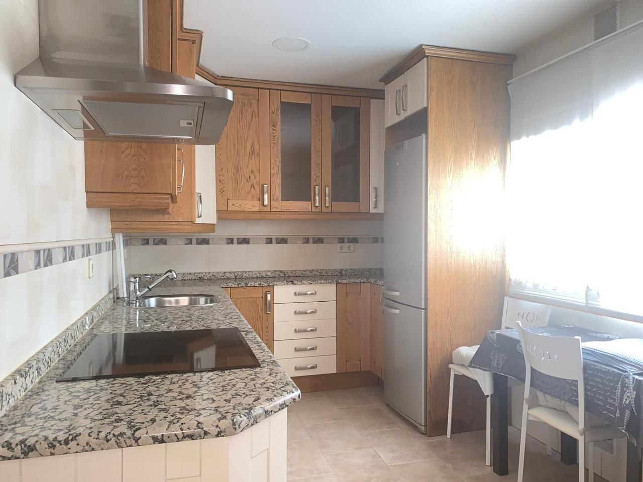 Kitchen of Flat to rent in  Madrid Capital  with Air Conditioner, Heating and Terrace