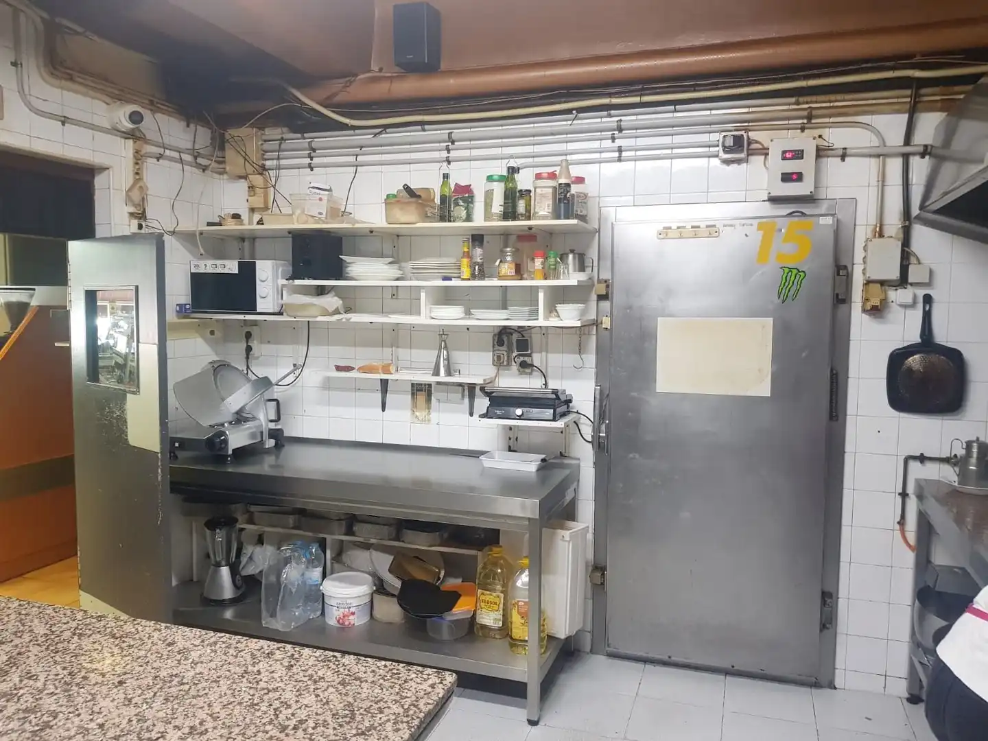 Business premises for transfer in Font Verda, imagen 10