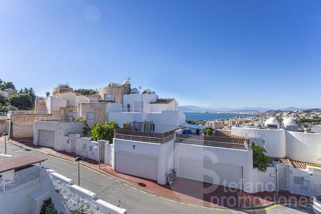 Casa adosada en Venta en El Candado
