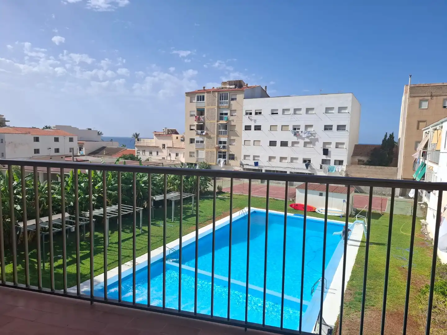 Piscina de Pis en venda en Torrenueva Costa, Granada