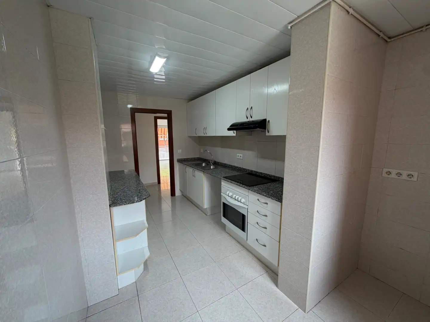 Kitchen of Flat for sale in Mollet del Vallès  with Heating and Balcony