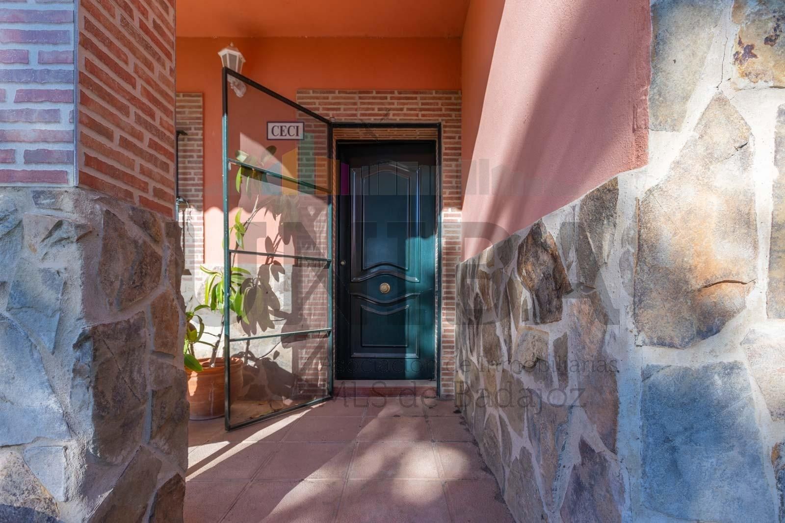 Casa o xalet en venda en Badajoz Capital amb Jardí privat