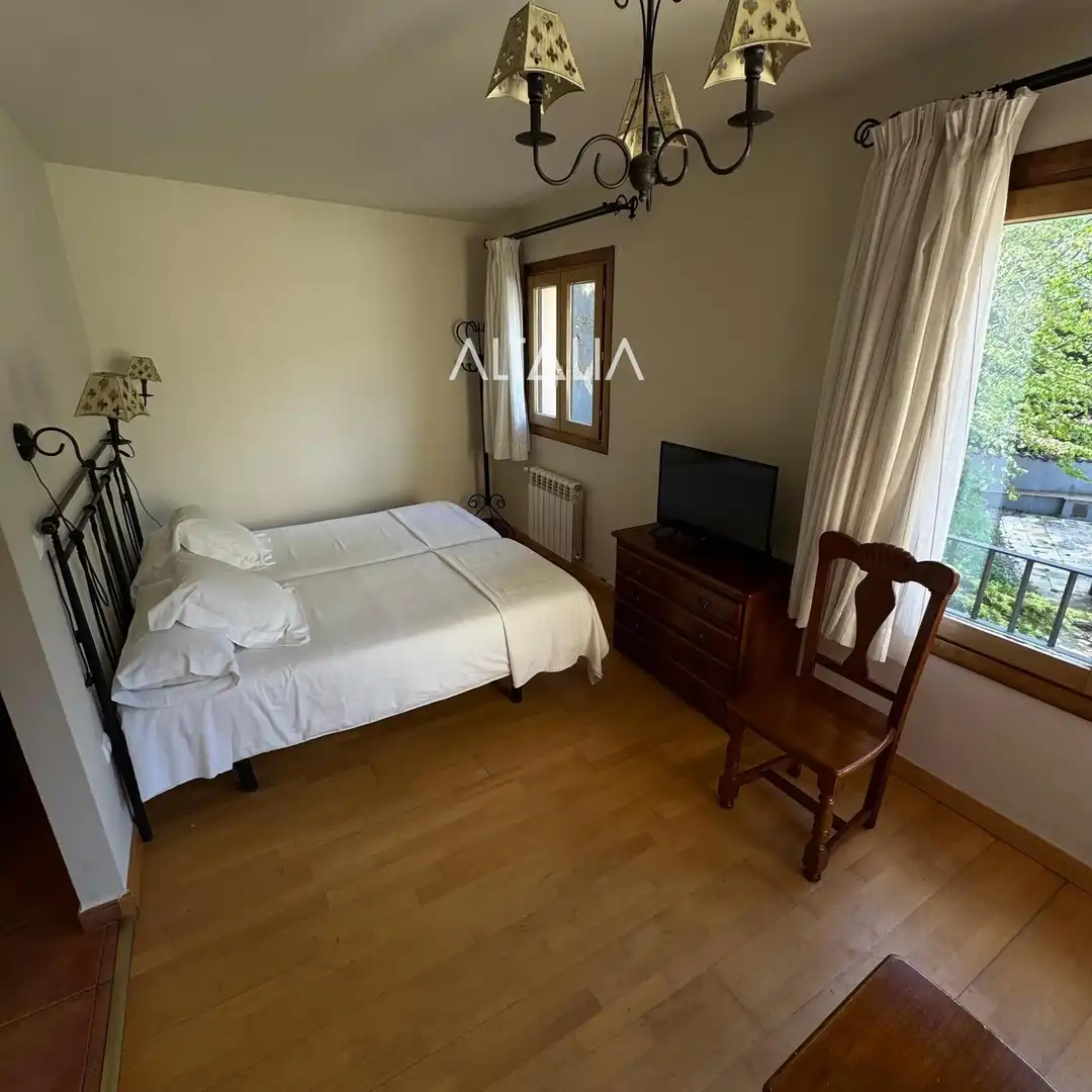 Bedroom of Buildings for sale in Cuenca