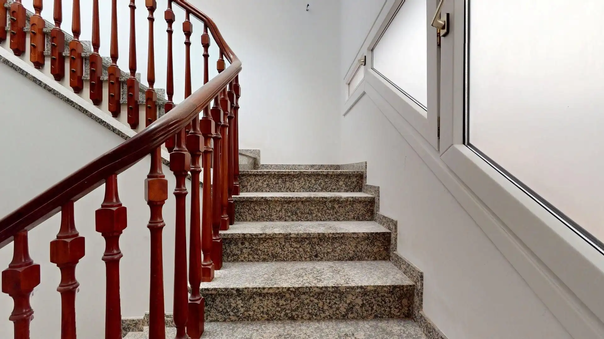 Edificio en venta en Sabadell